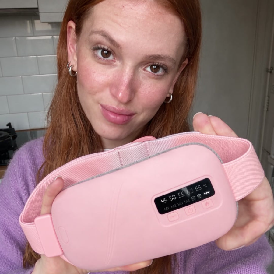 Showing the Mello Soothe belt and its temperature display
